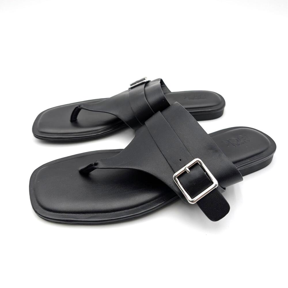 Nordstrom Rack Casen T-Strap Flat Sandals Buckle Women's Black Size US8M EU38